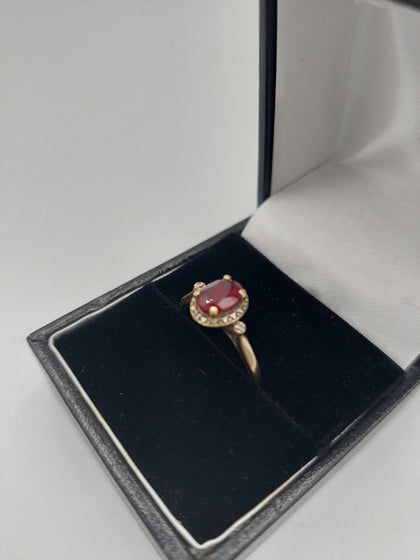 9K Gold Diamond Ring, Red Stone with Diamond Surrounding, 1.70Grams, Size: L
