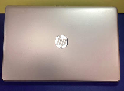 HP - 15-Bw0/Radeon R4 Laptop