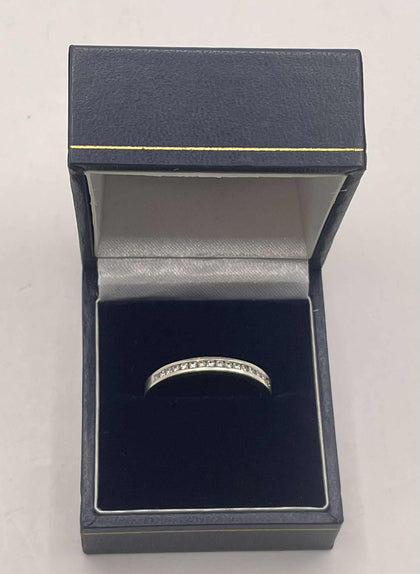 9ct White Gold Ring - T