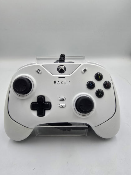 Xbox Razer wired controller unboxed