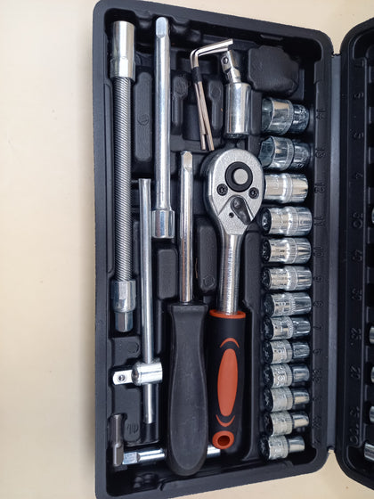 46pc Socket Wrench Set