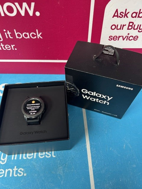 SAMSUNG GALAXY WATCH 42MM BLUETOOTH LTE MIDNIGHT BLACK BOXED Cash Generator