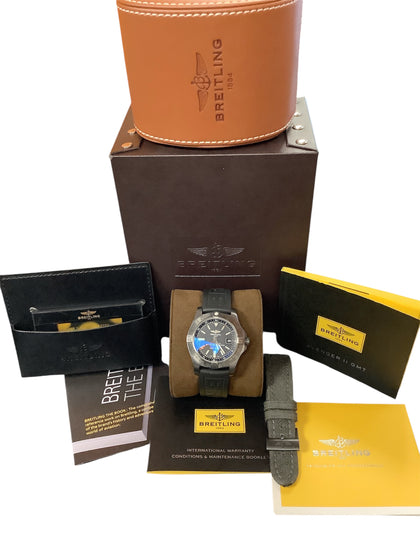 Breitling avenger blackbird 44 2018 Automatic watch