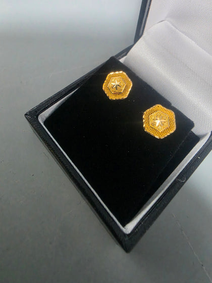 22CT Gold Earrings 0.8G