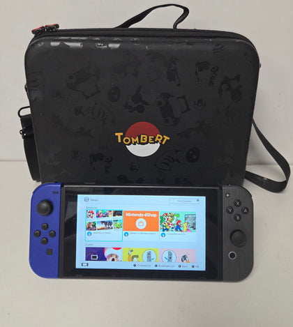 Nintendo Switch  Console With 1 Grey & 1 Blue Joy-con. Includes 128gb memory card,  Case & 2 Unboxed Games