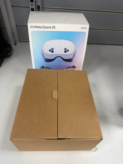 QUEST 3S 256GB BOXED W CHARGER CABLE