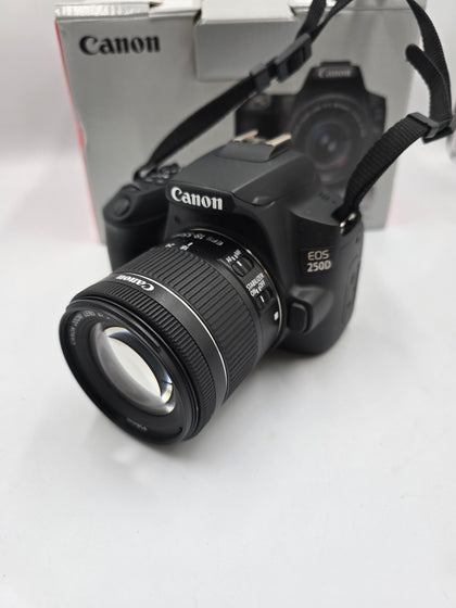 Canon eos 250d 18-55mm kit