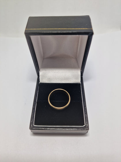 Gold Ring 9CT Size L 3.3G.