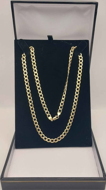 9ct yellow gold 5.3g Curb Style Chain 18