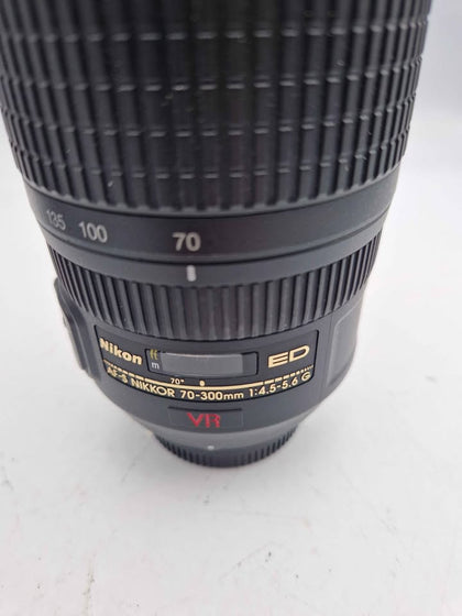 Nikon AF-S VR Nikkor 70-300mm F/4.5-5.6G IF-ED Zoom