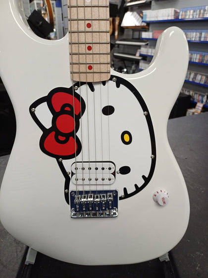 Fender® x Hello Kitty® White Stratocaster®