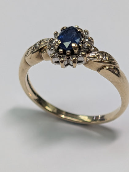 9ct Gold Diamond & Blue Stone Ring