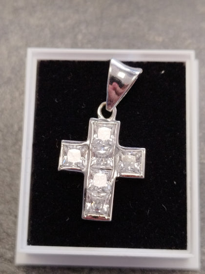 White 18k cross pendant