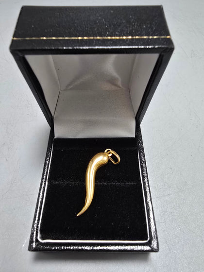 18ct Gold Italian Horn Charm/Pendant 750 1.2G