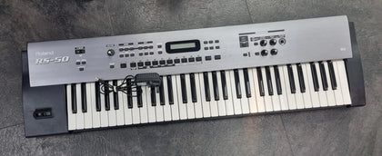 Roland RS-50 61-Key Digital Synthesizer **COLLECT ONLY**
