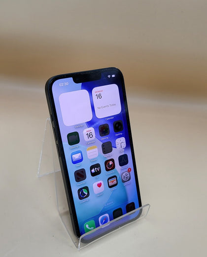 Apple iPhone 13 - 128GB - Midnight - Unlocked - 84% Battery Health