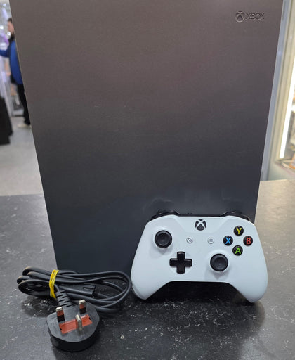 Microsoft Xbox One X 1TB (gold rush )