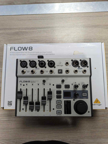 FLOW8  DIGITAL MIXER.
