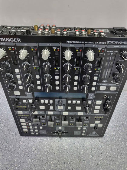 Behringer DDM4000 Digital DJ Mixer