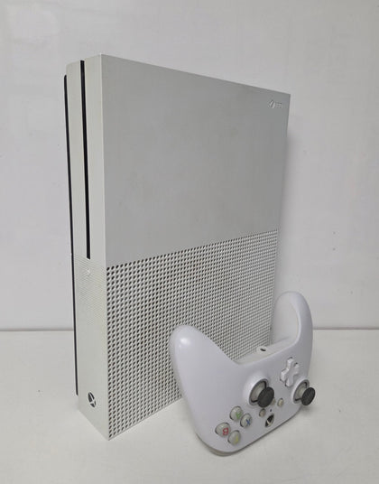 Xbox One S 500GB Console & 3 Games