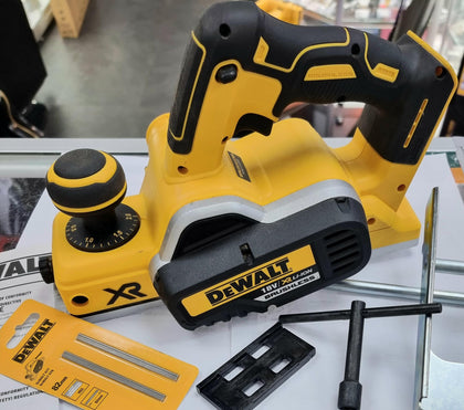 Dewalt DCP580 18V Power Planer body only V.G.C + Extras