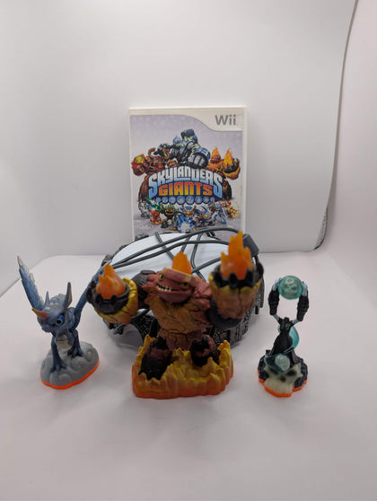 Skylanders Giants Game, Portal Of Power & 3x Figures - Nintendo Wii