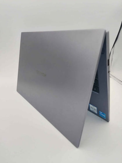 Huawei Matebook D 14, i3-1115G4, 8GB Ram, 256GB SSD, 14