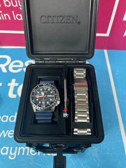 CITIZEN AUTOMATIC SPORTS WATCH **BOXED**.