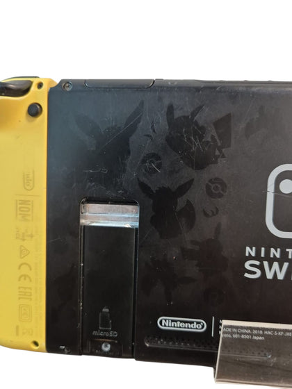 Nintendo Switch 32GB Let's Go, Eevee Edition