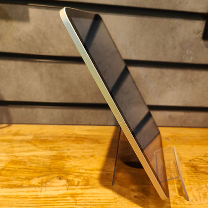 Apple iPad A16 (A3354) 11