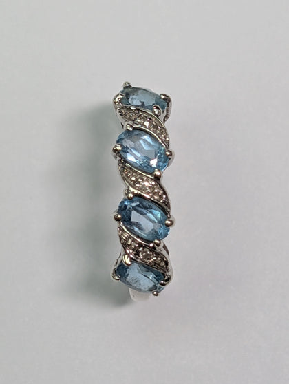 9ct White Gold Diamond & Blue Stone Ring - Size M