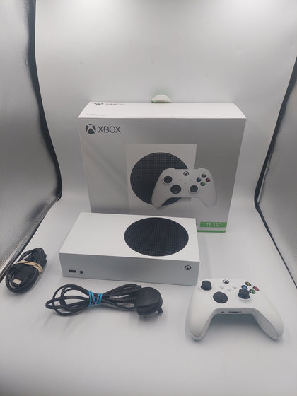 Xbox Series S Console 1TB White Boxed with one controller and power cable