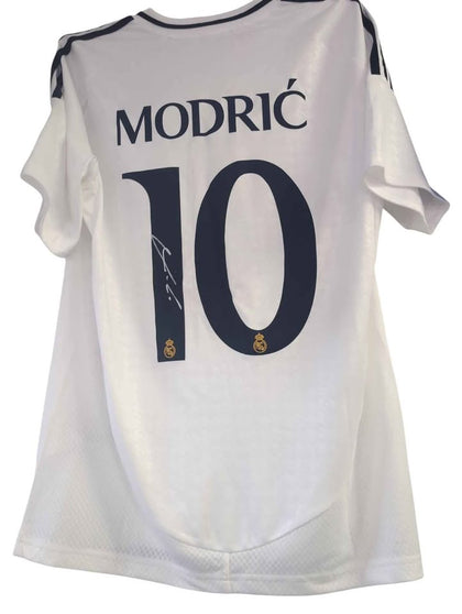 Football Prizes Luka Modric Signed Football Shirt - Size Years 15-16 - With COA