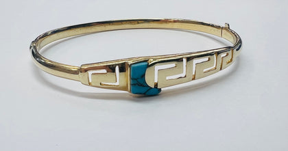 14CT GOLD BANGLE WITH BLUE STONE