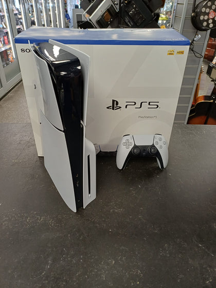 PS5 Slim Disc Edition