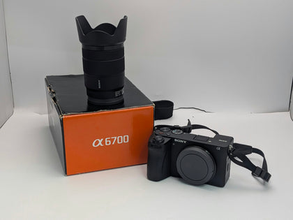 Sony Alpha A6700 Mirrorless 26.0MP 18-135mm High Zoom Lens
