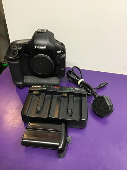 Canon EOS-1D Mark IV DSLR Camera Body