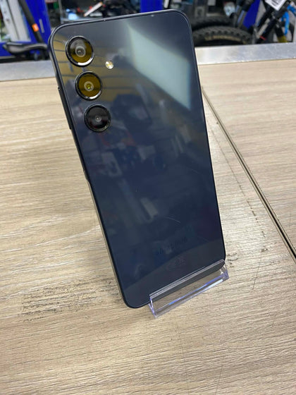 SAMSNG Galaxy A16 4G Mobile Phone, 17 cm (6.7 inches), Double SIM, USB Type-C, 4GBRAM, 128 GB, 5,000 mAh Black