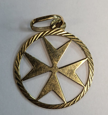 9ct Yellow Gold Maltese Cross - 1.2G - Hallmarked