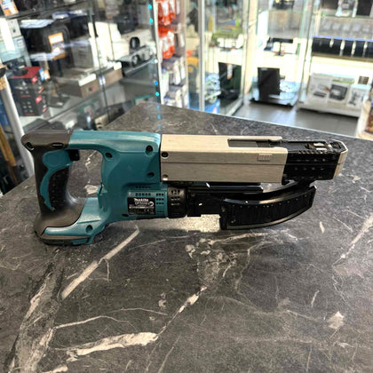 Makita DFR550 18V LXT Li-ion Cordless Auto-Feed Drywall Screwdriver Body Only