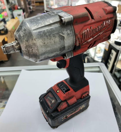 Milwaukee 18V FUEL Brushless 1/2'’ High Torque Impact Wrench