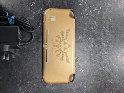 Switch Lite Zelda Edition Gold + 3rd Party Charger