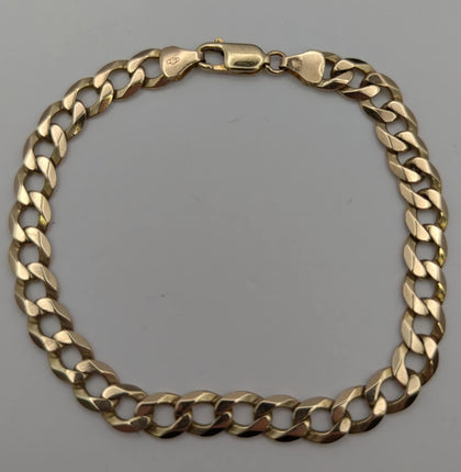 375 9CT HALLMARKED, CURBED BRACELET WITH LOBSTER LOCK, 8