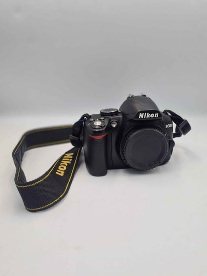 Nikon D3000 DSLR Camera *BODY ONLY* Includes Battery + Charger + Neck Strap (No Lens) Unboxed