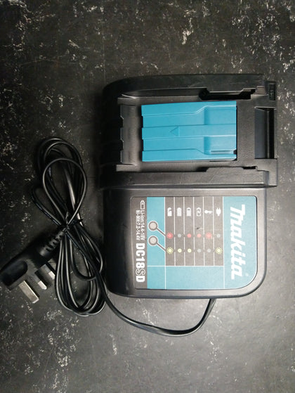 MAkita DC18SD 18V Li-ion Charger