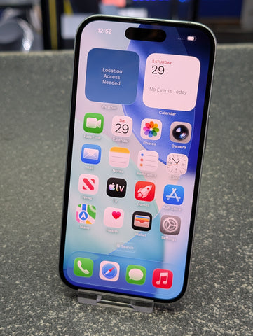 iPhone 15 128GB