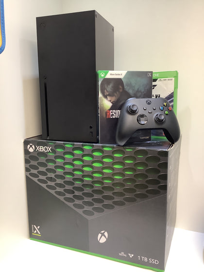 Microsoft Xbox Series X + 2 games - Boxed.