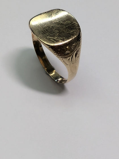 9CT GOLD SIGNET RING PRESTON STORE