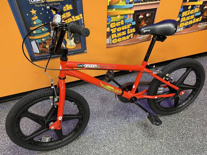 X-Rated Shockwave BMX Bike - 16