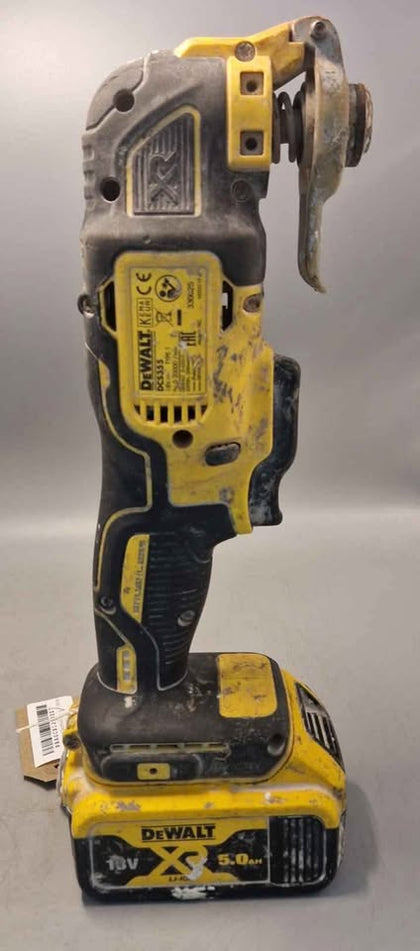 DeWalt DXS355 XR Multitool 18V - Includes 5ah Battery - *No Charger*